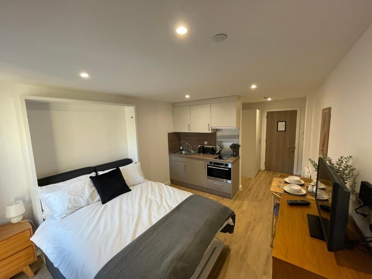 Chic Apartments And Studios At The Point In אברדין מראה חיצוני תמונה