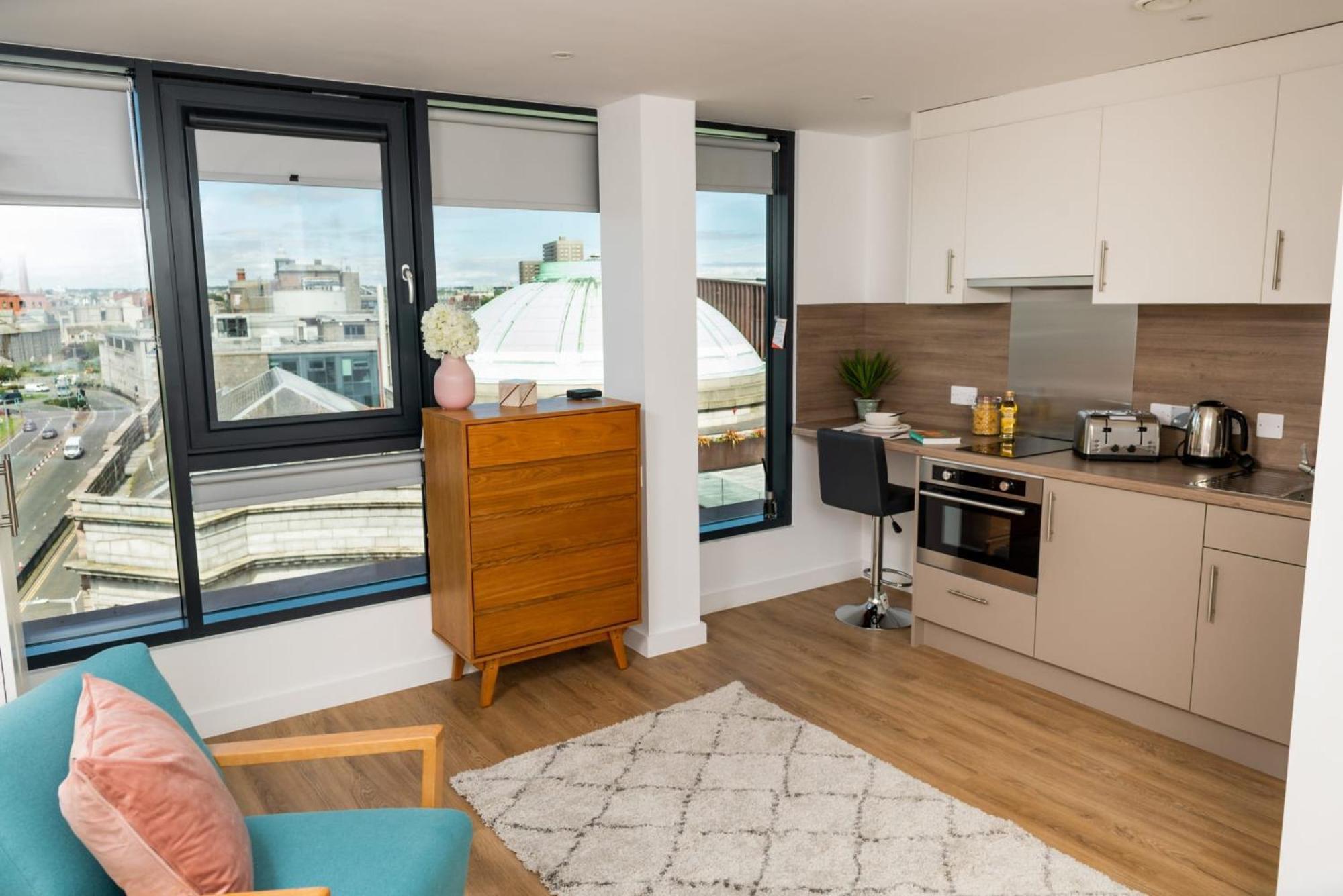 Chic Apartments And Studios At The Point In אברדין מראה חיצוני תמונה